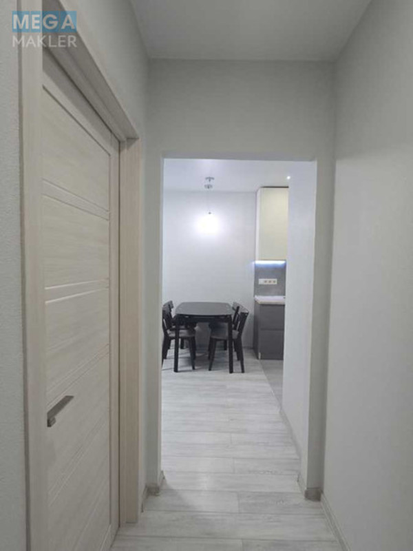 Продаж 1 кімнатної квартири (44/12/16), 2 пов. 10 пов. будинку, <a class="location-link" href="/kiev/" title="Недвижимость Київ">Київ</a>, <a class="location-link" href="/kiev/goloseevskij/" title="Недвижимость Голосіївський район">Голосіївський р-н</a>, Тадея Рыльского бульв., 1 (изображение 9)