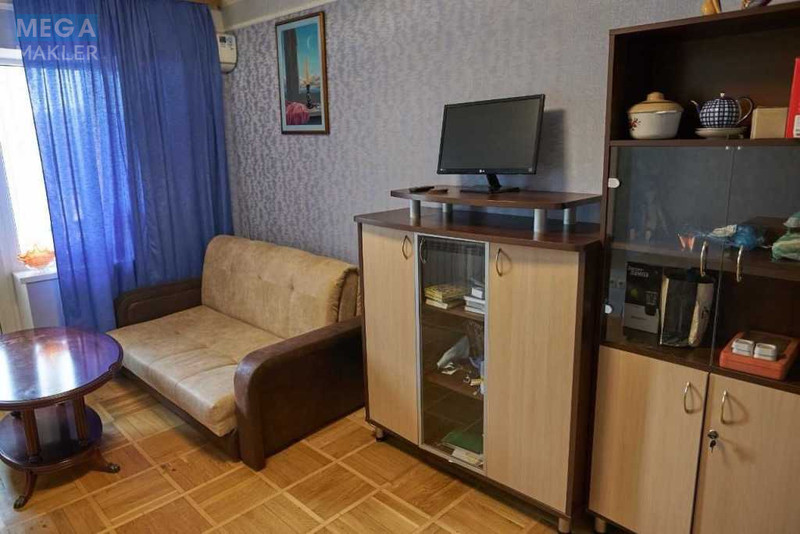 Продаж 3 кімнатної квартири (73/?/8), 7 пов. 8 пов. будинку, <a class="location-link" href="/kiev/" title="Недвижимость Київ">Київ</a>, <a class="location-link" href="/kiev/obolonskij/" title="Недвижимость Оболонський район">Оболонський р-н</a>, Маршала Малиновского ул., 3б (изображение 5)