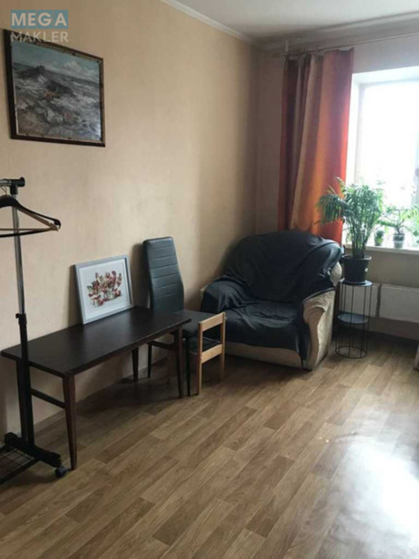 Продаж 2 кімнатної квартири (56/?/8,5), 7 пов. 16 пов. будинку, <a class="location-link" href="/kiev/" title="Недвижимость Київ">Київ</a>, <a class="location-link" href="/kiev/darnickij/" title="Недвижимость Дарницький район">Дарницький р-н</a>, Александра Мишуги ул., 11 (изображение 8)