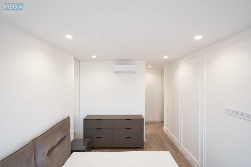 Оренда 4 кімнатні квартири, <a class="location-link" href="/kiev/" title="Недвижимость Київ">Київ</a>, <a class="location-link" href="/kiev/shevchenkovskij/" title="Недвижимость Шевченківський район">Шевченківський р-н</a>, Берестейський просп., 5В (изображение 7)