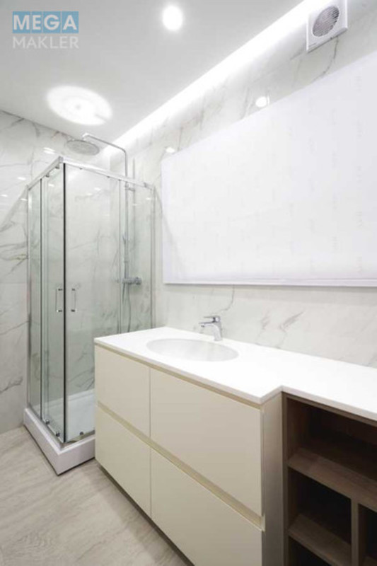 Оренда 4 кімнатні квартири, <a class="location-link" href="/kiev/" title="Недвижимость Київ">Київ</a>, <a class="location-link" href="/kiev/shevchenkovskij/" title="Недвижимость Шевченківський район">Шевченківський р-н</a>, Берестейський просп., 5В (изображение 11)