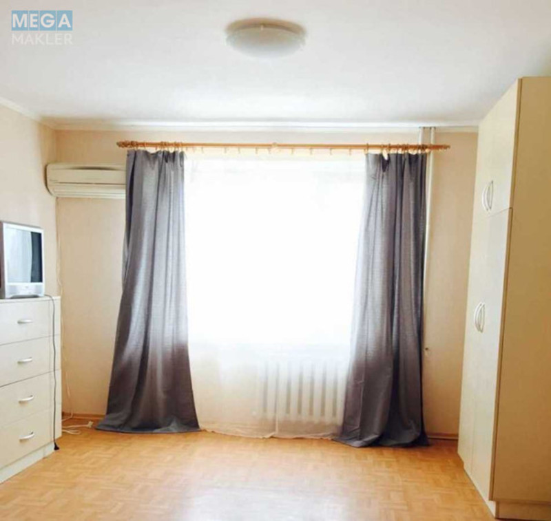 Оренда 1 кімнатної квартири, <a class="location-link" href="/odessa/" title="Недвижимость Одеса">Одеса</a>, <a class="location-link" href="/odessa/primorskij/" title="Недвижимость Приморський район">Приморський р-н</a>, Фонтанская дорога, 8/5 (изображение 3)