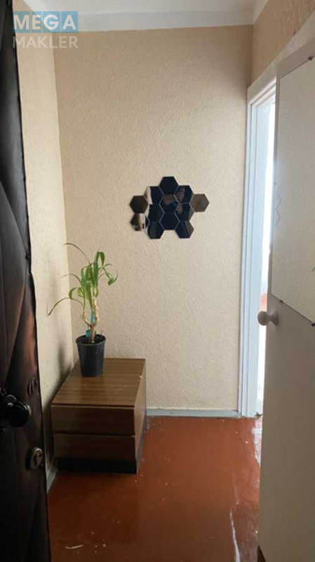 Оренда 1 кімнатної квартири, <a class="location-link" href="/kiev/" title="Недвижимость Київ">Київ</a>, <a class="location-link" href="/kiev/solomenskij/" title="Недвижимость Солом'янський район">Солом'янський р-н</a>, Героїв Севастополя вул., 12 (изображение 8)