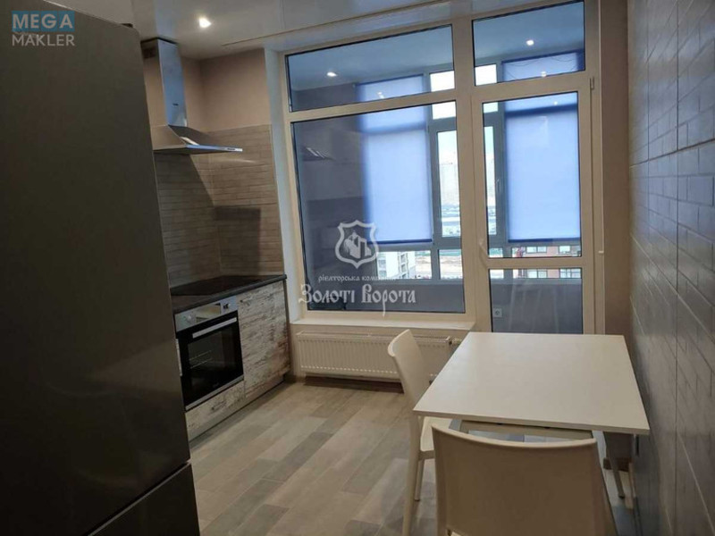 Продаж 1 кімнатної квартири (37/15/10,4), 11 пов. 21 пов. будинку, <a class="location-link" href="/kiev/" title="Недвижимость Київ">Київ</a>, <a class="location-link" href="/kiev/podolskij/" title="Недвижимость Подільський район">Подільський р-н</a>, Європейського Союзу просп., 43б (изображение 2)