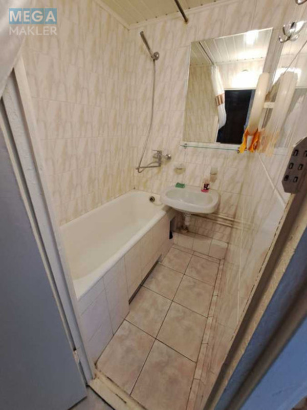 Оренда 1 кімнатної квартири, <a class="location-link" href="/kiev/" title="Недвижимость Київ">Київ</a>, <a class="location-link" href="/kiev/goloseevskij/" title="Недвижимость Голосіївський район">Голосіївський р-н</a>, Голосіївський просп., 11 (изображение 6)