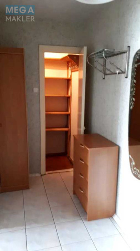 Оренда 1 кімнатної квартири, <a class="location-link" href="/kiev/" title="Недвижимость Київ">Київ</a>, <a class="location-link" href="/kiev/goloseevskij/" title="Недвижимость Голосіївський район">Голосіївський р-н</a>, Голосіївський просп., 11 (изображение 9)