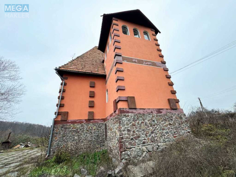 Продаж дома, 3&nbsp;поверху, 261&nbsp;кв.м, 3&nbsp;кімнати, ділянка 13&nbsp;соток, <a class="location-link" href="/gorbovichi/" title="Недвижимость Горбовичі">Горбовичі</a>, вул. Вишнева, 51 (изображение 2)