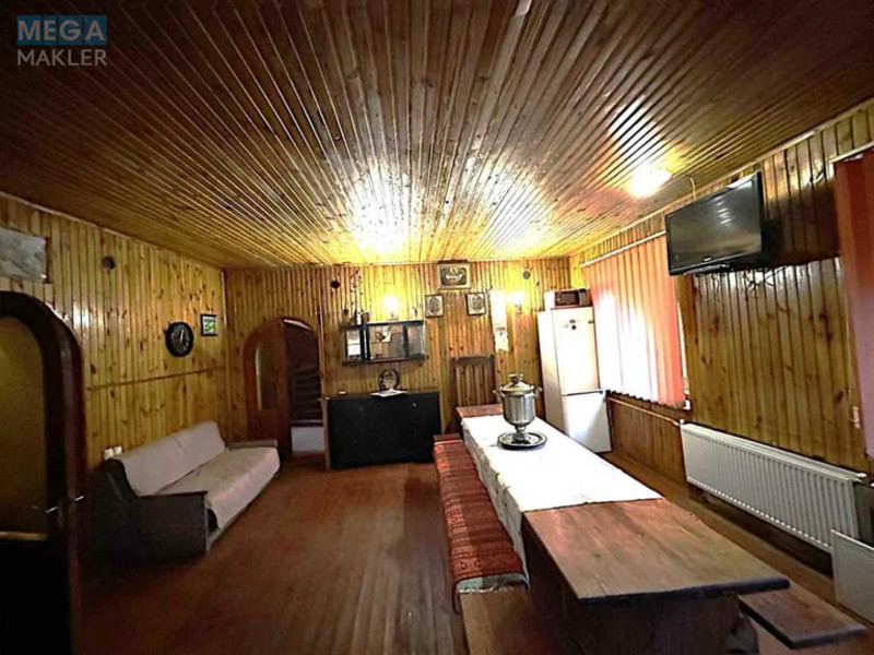 Продаж дома, 3&nbsp;поверху, 261&nbsp;кв.м, 3&nbsp;кімнати, ділянка 13&nbsp;соток, <a class="location-link" href="/gorbovichi/" title="Недвижимость Горбовичі">Горбовичі</a>, вул. Вишнева, 51 (изображение 6)