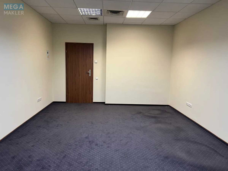 Оренда комерційної нерухомості, 28&nbsp;кв.м, под офис, <a class="location-link" href="/kiev/" title="Недвижимость Київ">Київ</a>, <a class="location-link" href="/kiev/dneprovskij/" title="Недвижимость Дніпровський район">Дніпровський р-н</a>, Евгения Сверстюка ул., 2А (изображение 4)