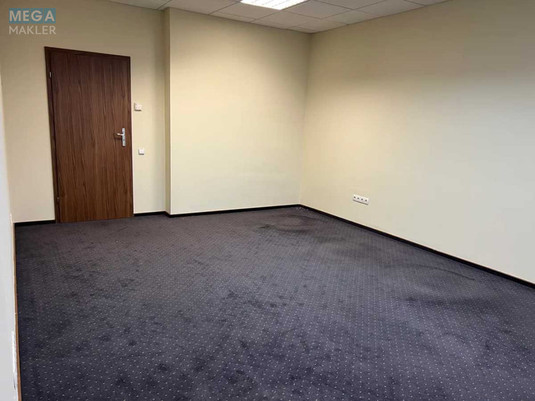 Оренда комерційної нерухомості, 28&nbsp;кв.м, под офис, <a class="location-link" href="/kiev/" title="Недвижимость Київ">Київ</a>, <a class="location-link" href="/kiev/dneprovskij/" title="Недвижимость Дніпровський район">Дніпровський р-н</a>, Евгения Сверстюка ул., 2А (изображение 5)