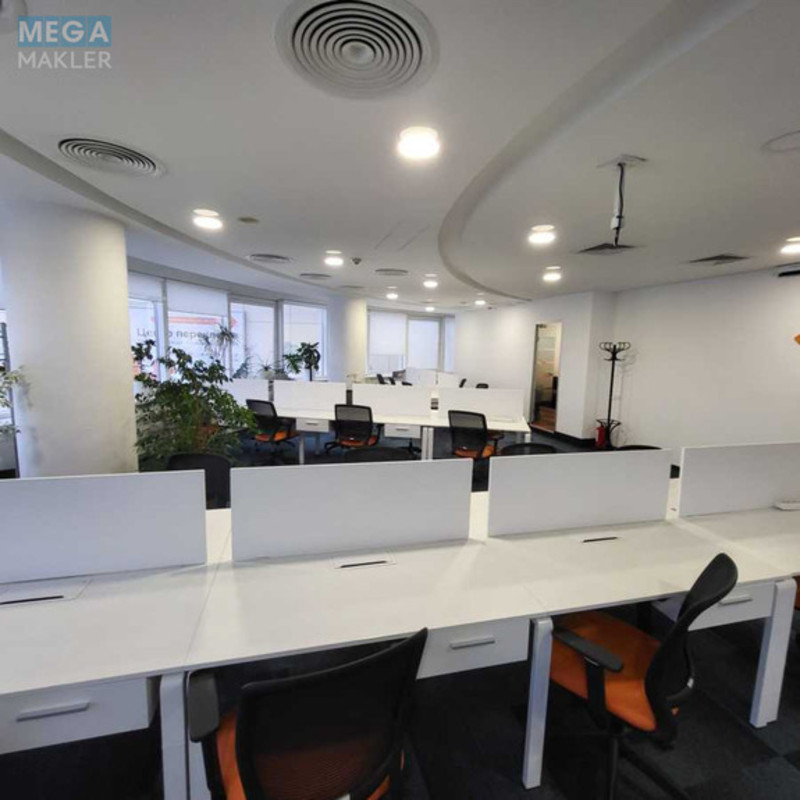 Оренда комерційної нерухомості, 986,10&nbsp;кв.м, под офис, <a class="location-link" href="/kiev/" title="Недвижимость Київ">Київ</a>, <a class="location-link" href="/kiev/dneprovskij/" title="Недвижимость Дніпровський район">Дніпровський р-н</a>, Євгена Сверстюка вул., 2а (изображение 2)