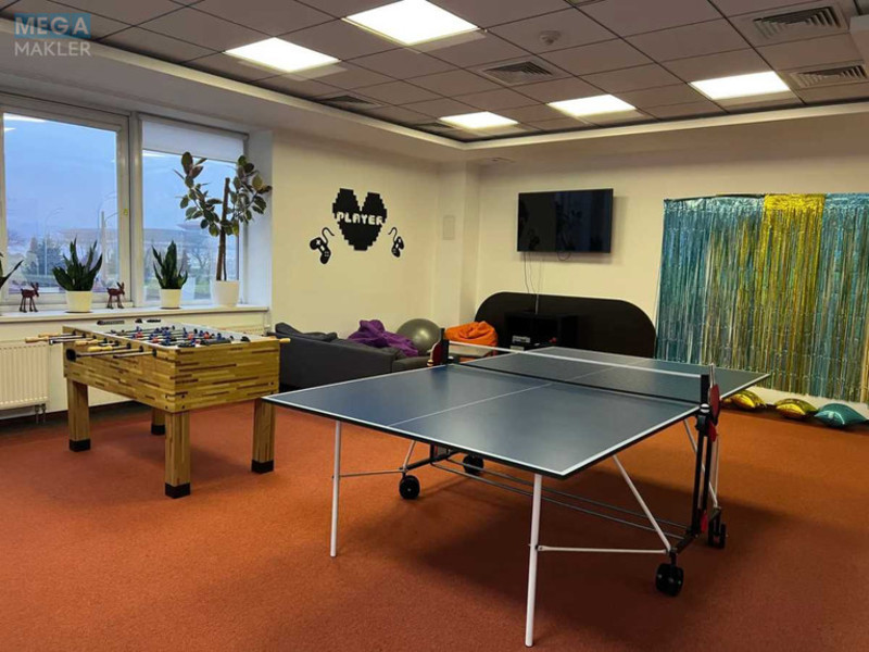 Оренда комерційної нерухомості, 986,10&nbsp;кв.м, под офис, <a class="location-link" href="/kiev/" title="Недвижимость Київ">Київ</a>, <a class="location-link" href="/kiev/dneprovskij/" title="Недвижимость Дніпровський район">Дніпровський р-н</a>, Євгена Сверстюка вул., 2а (изображение 7)