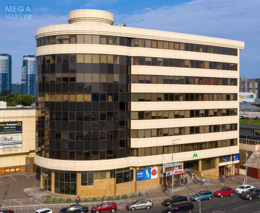 Оренда комерційної нерухомості, 95&nbsp;кв.м, под офис, <a class="location-link" href="/kiev/" title="Недвижимость Київ">Київ</a>, <a class="location-link" href="/kiev/dneprovskij/" title="Недвижимость Дніпровський район">Дніпровський р-н</a>, Євгена Сверстюка вул., 2А (изображение 2)