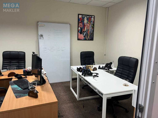 Оренда комерційної нерухомості, 95&nbsp;кв.м, под офис, <a class="location-link" href="/kiev/" title="Недвижимость Київ">Київ</a>, <a class="location-link" href="/kiev/dneprovskij/" title="Недвижимость Дніпровський район">Дніпровський р-н</a>, Євгена Сверстюка вул., 2А (изображение 9)