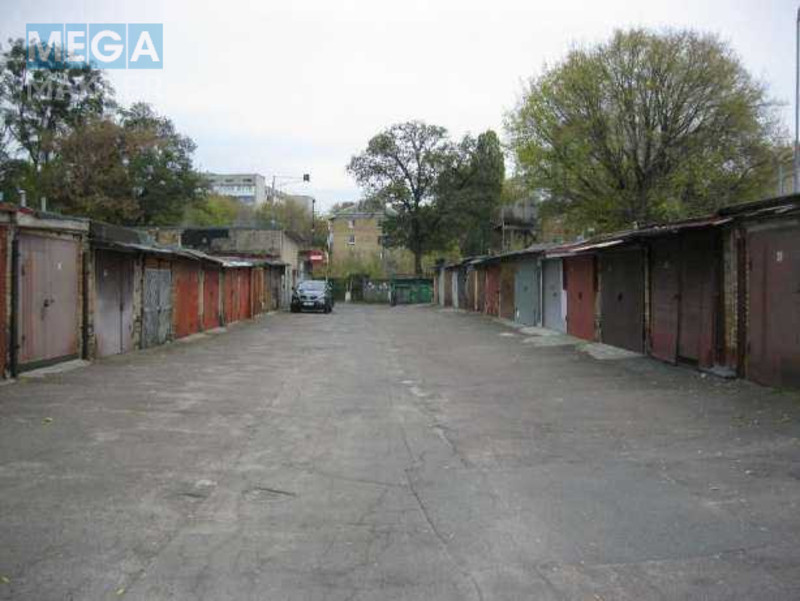 Продаж комерційної нерухомості, 20&nbsp;кв.м, <a class="location-link" href="/kiev/" title="Недвижимость Київ">Київ</a>, <a class="location-link" href="/kiev/pecherskij/" title="Недвижимость Печерський район">Печерський р-н</a>, Лабораторный пер., 9 (изображение 4)