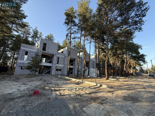 Продаж дома, 3&nbsp;поверху, 143&nbsp;кв.м, 4&nbsp;кімнати, ділянка 2&nbsp;сотки, <a class="location-link" href="/zazimya/" title="Недвижимость Зазим'я">Зазим`я</a>, Підлісна (изображение 4)