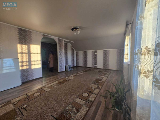 Продаж дома, 2&nbsp;поверху, 136&nbsp;кв.м, 4&nbsp;кімнати, ділянка 6&nbsp;соток, <a class="location-link" href="/vasilkov/" title="Недвижимость Васильків">Васильків</a>, Соборна (изображение 10)