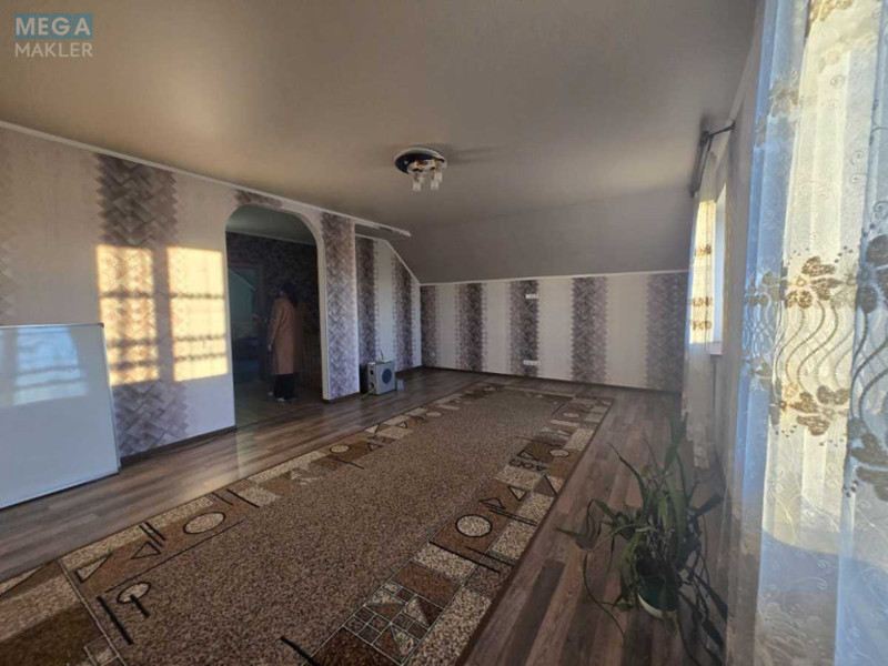 Продаж дома, 2&nbsp;поверху, 136&nbsp;кв.м, 4&nbsp;кімнати, ділянка 6&nbsp;соток, <a class="location-link" href="/vasilkov/" title="Недвижимость Васильків">Васильків</a>, Соборна (изображение 10)