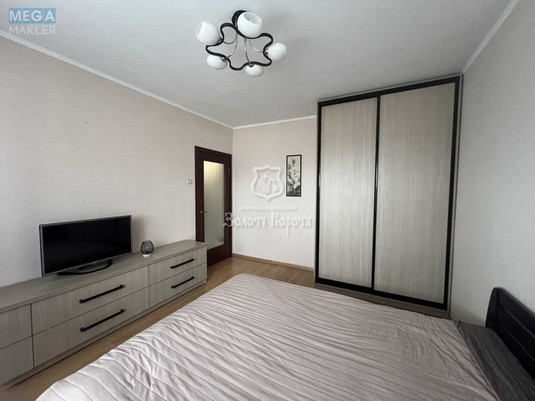 Продаж 3 кімнатної квартири (81,2/48/9), 12 пов. 18 пов. будинку, <a class="location-link" href="/kiev/" title="Недвижимость Київ">Київ</a>, <a class="location-link" href="/kiev/dneprovskij/" title="Недвижимость Дніпровський район">Дніпровський р-н</a>, Новаторів вул., 22в (изображение 8)