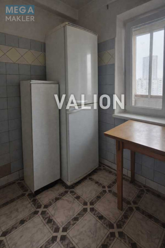 Продаж 2 кімнатної квартири (45,9/25,7/6,5), 9 пов. 9 пов. будинку, <a class="location-link" href="/kiev/" title="Недвижимость Київ">Київ</a>, <a class="location-link" href="/kiev/obolonskij/" title="Недвижимость Оболонський район">Оболонський р-н</a>, Маршала Малиновського вул., 11Б (изображение 8)