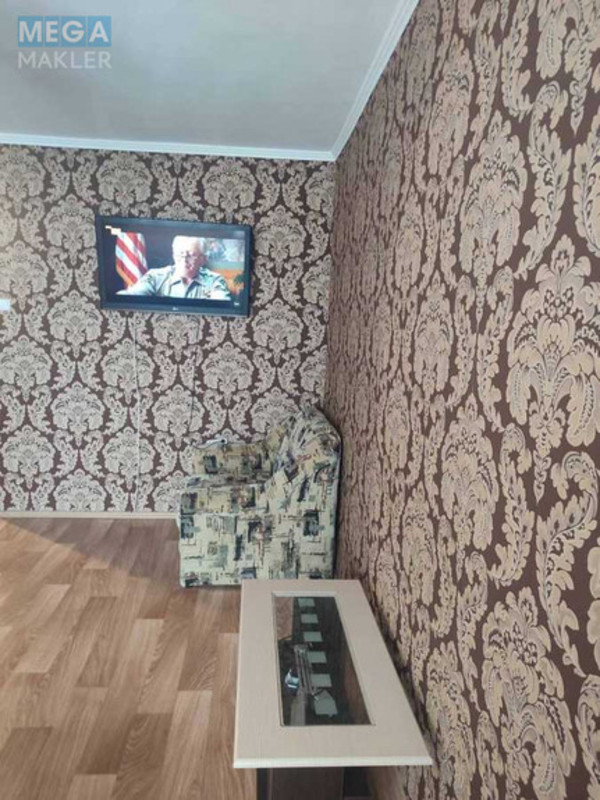 Оренда 1 кімнатної квартири, <a class="location-link" href="/kiev/" title="Недвижимость Київ">Київ</a>, <a class="location-link" href="/kiev/podolskij/" title="Недвижимость Подільський район">Подільський р-н</a>, Свободи просп., 1А (изображение 6)