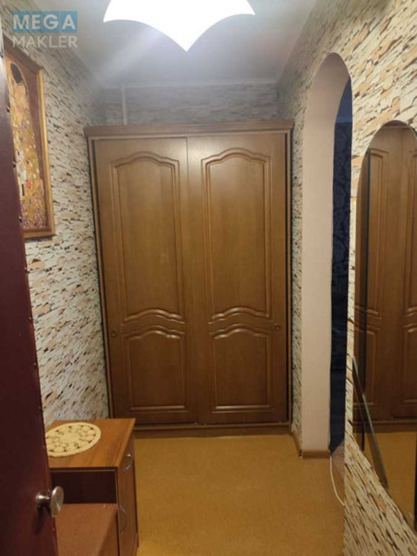 Оренда 1 кімнатної квартири, <a class="location-link" href="/kiev/" title="Недвижимость Київ">Київ</a>, <a class="location-link" href="/kiev/podolskij/" title="Недвижимость Подільський район">Подільський р-н</a>, Свободи просп., 1А (изображение 10)