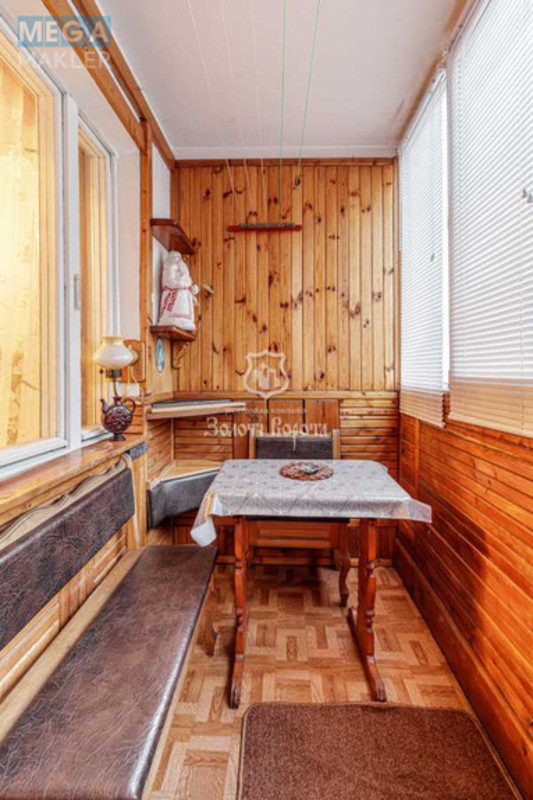 Продаж 2 кімнатної квартири (46/27/6), 5 пов. 9 пов. будинку, <a class="location-link" href="/kiev/" title="Недвижимость Київ">Київ</a>, <a class="location-link" href="/kiev/shevchenkovskij/" title="Недвижимость Шевченківський район">Шевченківський р-н</a>, Бакинська вул., 37 (изображение 5)