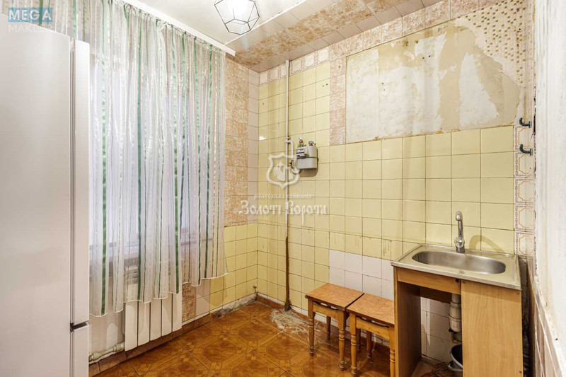 Продаж 2 кімнатної квартири (46/27/6), 5 пов. 9 пов. будинку, <a class="location-link" href="/kiev/" title="Недвижимость Київ">Київ</a>, <a class="location-link" href="/kiev/shevchenkovskij/" title="Недвижимость Шевченківський район">Шевченківський р-н</a>, Бакинська вул., 37 (изображение 10)