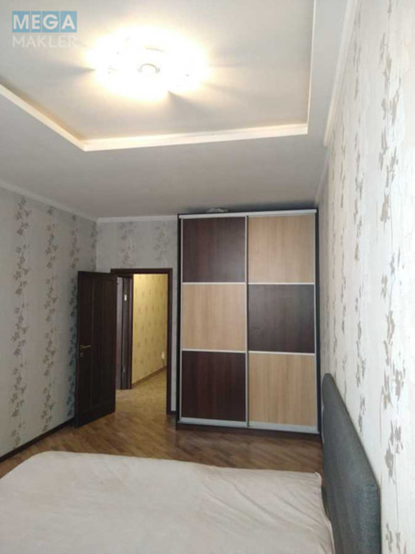 Оренда 3 кімнатної квартири, <a class="location-link" href="/kiev/" title="Недвижимость Київ">Київ</a>, <a class="location-link" href="/kiev/podolskij/" title="Недвижимость Подільський район">Подільський р-н</a>, Кирилівська вул. (изображение 6)