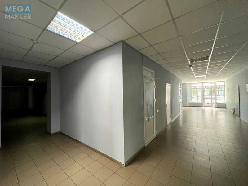 Оренда комерційної нерухомості, 150&nbsp;кв.м, под магазин, <a class="location-link" href="/kiev/" title="Недвижимость Київ">Київ</a>, <a class="location-link" href="/kiev/pecherskij/" title="Недвижимость Печерський район">Печерський р-н</a>, Евгения Коновальца ул., 36Д (изображение 5)