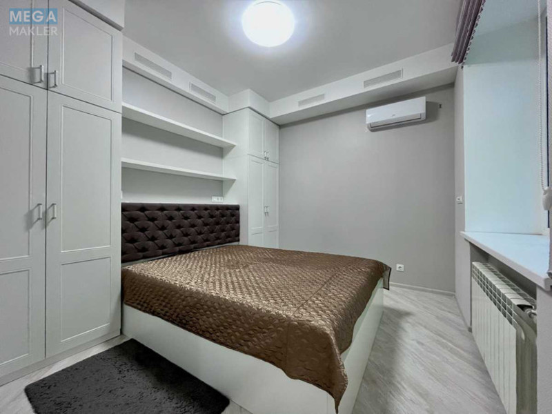 Оренда 1 кімнатної квартири, <a class="location-link" href="/kiev/" title="Недвижимость Київ">Київ</a>, <a class="location-link" href="/kiev/pecherskij/" title="Недвижимость Печерський район">Печерський р-н</a>, Шелковичная ул., 13/2 (изображение 13)