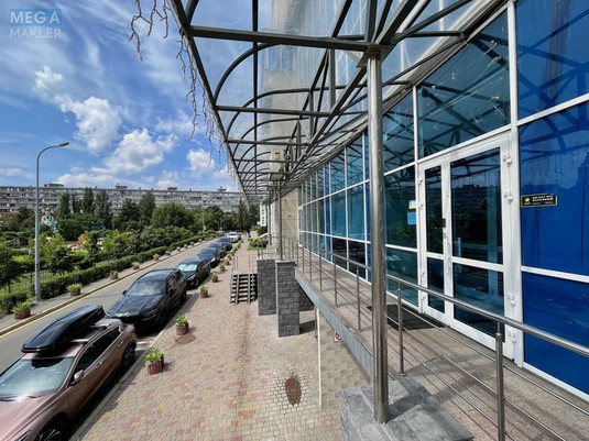 Оренда комерційної нерухомості, 10&nbsp;кв.м, <a class="location-link" href="/kiev/" title="Недвижимость Київ">Київ</a>, <a class="location-link" href="/kiev/dneprovskij/" title="Недвижимость Дніпровський район">Дніпровський р-н</a>, Юрия Шумского ул., 1Б (изображение 3)