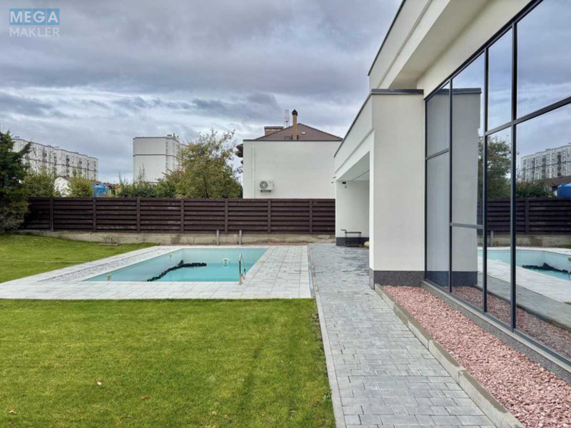 Продаж дома, 2&nbsp;поверху, 291&nbsp;кв.м, 6&nbsp;кімнат, ділянка 10&nbsp;соток, <a class="location-link" href="/petropavlovskaya-borshagovka/" title="Недвижимость Петропавлівська Борщагівка">Петропавлівська Борщагівка</a>, Княгини Ольги, 14 (изображение 2)