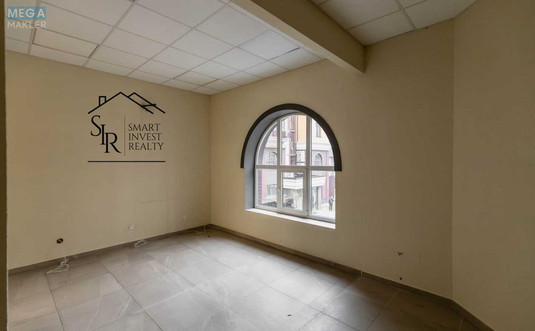 Продаж комерційної нерухомості, 145&nbsp;кв.м, под офис, <a class="location-link" href="/kiev/" title="Недвижимость Київ">Київ</a>, <a class="location-link" href="/kiev/goloseevskij/" title="Недвижимость Голосеевский район">Голосеевский р-н</a>, Радистів вул., 14 (изображение 7)