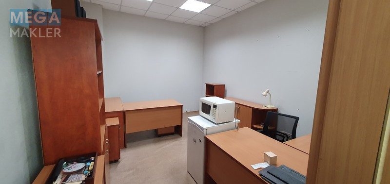 Оренда приміщення у нежитловому будинку, под офис, нормальне сост., <a class="location-link" href="/kiev/" title="Недвижимость Київ">Київ</a>, <a class="location-link" href="/kiev/darnickij/" title="Недвижимость Дарницький район">Дарницький р-н</a>, вул.Лариси Руденко, 6А ( <img src="https://megamakler.com.ua/metro/00ff00.gif" alt="" class="metro" /> м. Позняки, 5 хв. ) (изображение 2)