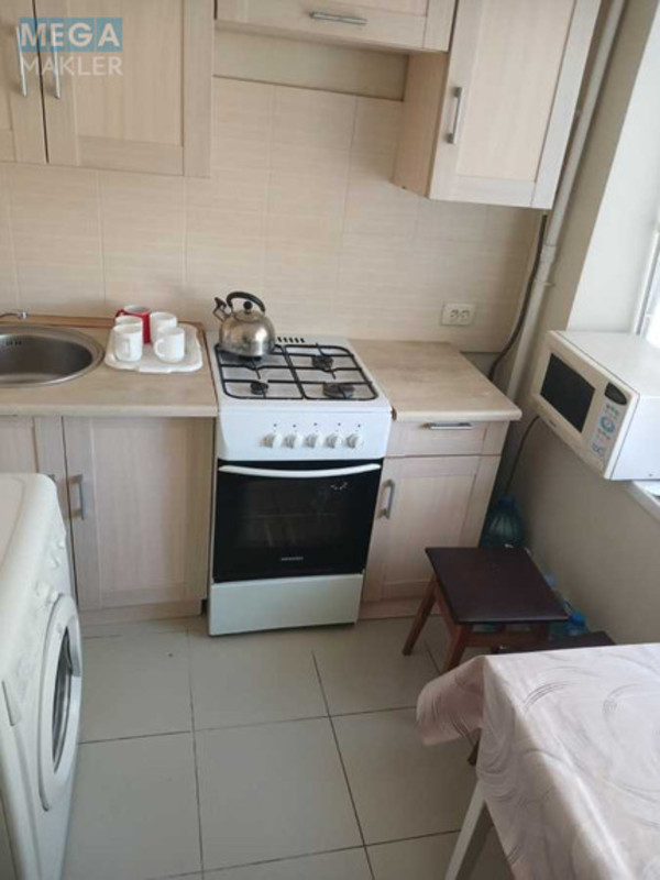 Оренда 1 кімнатної квартири, <a class="location-link" href="/kiev/" title="Недвижимость Київ">Київ</a>, <a class="location-link" href="/kiev/darnickij/" title="Недвижимость Дарницький район">Дарницький р-н</a>, Привокзальна вул., 8 (изображение 6)