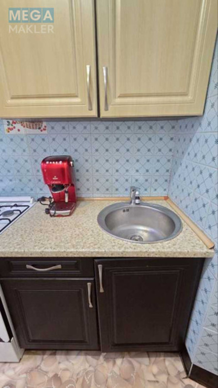 Продаж 1 кімнатної квартири (22/13/4), 2 пов. 9 пов. будинку, <a class="location-link" href="/kiev/" title="Недвижимость Київ">Київ</a>, <a class="location-link" href="/kiev/svyatoshinskij/" title="Недвижимость Святошинський район">Святошинський р-н</a>, Кольцова бульв., 17Г (изображение 4)