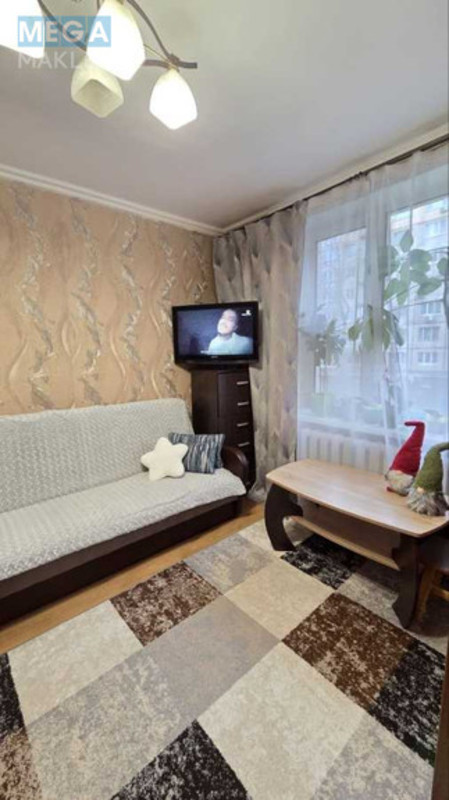 Продаж 1 кімнатної квартири (22/13/4), 2 пов. 9 пов. будинку, <a class="location-link" href="/kiev/" title="Недвижимость Київ">Київ</a>, <a class="location-link" href="/kiev/svyatoshinskij/" title="Недвижимость Святошинський район">Святошинський р-н</a>, Кольцова бульв., 17Г (изображение 10)