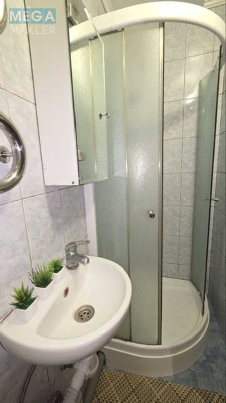 Продаж 1 кімнатної квартири (22/13/4), 2 пов. 9 пов. будинку, <a class="location-link" href="/kiev/" title="Недвижимость Київ">Київ</a>, <a class="location-link" href="/kiev/svyatoshinskij/" title="Недвижимость Святошинський район">Святошинський р-н</a>, Кольцова бульв., 17Г (изображение 15)