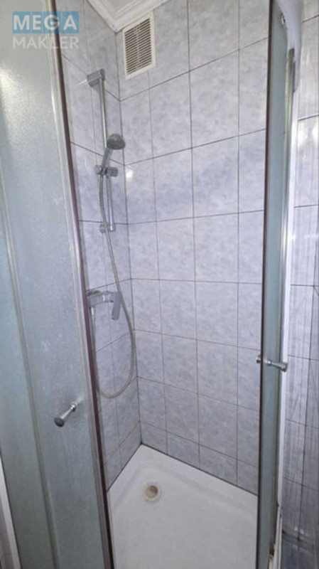 Продаж 1 кімнатної квартири (22/13/4), 2 пов. 9 пов. будинку, <a class="location-link" href="/kiev/" title="Недвижимость Київ">Київ</a>, <a class="location-link" href="/kiev/svyatoshinskij/" title="Недвижимость Святошинський район">Святошинський р-н</a>, Кольцова бульв., 17Г (изображение 18)