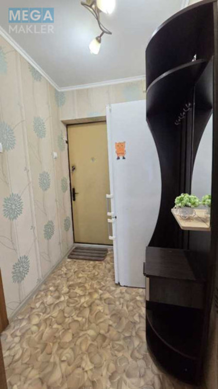 Продаж 1 кімнатної квартири (22/13/4), 2 пов. 9 пов. будинку, <a class="location-link" href="/kiev/" title="Недвижимость Київ">Київ</a>, <a class="location-link" href="/kiev/svyatoshinskij/" title="Недвижимость Святошинський район">Святошинський р-н</a>, Кольцова бульв., 17Г (изображение 22)