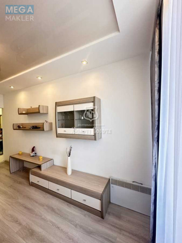 Продаж 1 кімнатної квартири (40,2/15/13,1), 1 пов. 6 пов. будинку, <a class="location-link" href="/kiev/" title="Недвижимость Київ">Київ</a>, <a class="location-link" href="/kiev/svyatoshinskij/" title="Недвижимость Святошинський район">Святошинський р-н</a>, Анатолія Петрицького вул., 15 (изображение 8)