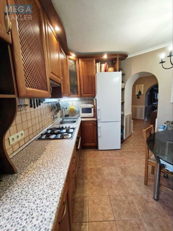 Оренда 2 кімнатної квартири, <a class="location-link" href="/kiev/" title="Недвижимость Київ">Київ</a>, <a class="location-link" href="/kiev/podolskij/" title="Недвижимость Подільський район">Подільський р-н</a>, Нижній Вал вул., 41 (изображение 4)