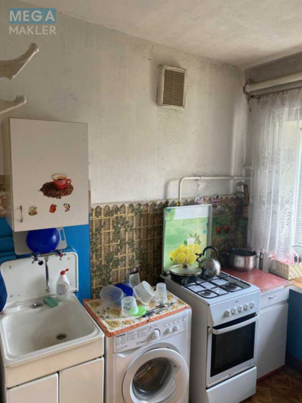 Оренда 1 кімнатної квартири, <a class="location-link" href="/kiev/" title="Недвижимость Київ">Київ</a>, <a class="location-link" href="/kiev/dneprovskij/" title="Недвижимость Дніпровський район">Дніпровський р-н</a>, Юрія Гагаріна просп., 19 (изображение 7)