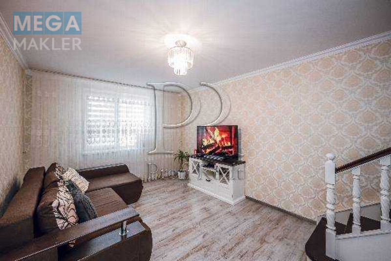 Продаж 3 кімнатної квартири (88/50/16), 4 пов. 5 пов. будинку, <a class="location-link" href="/sofievskaya-borshagovka/" title="Недвижимость Софіївська Борщагівка">Софіївська Борщагівка</a>, Радужна вулиця, 137 (изображение 2)