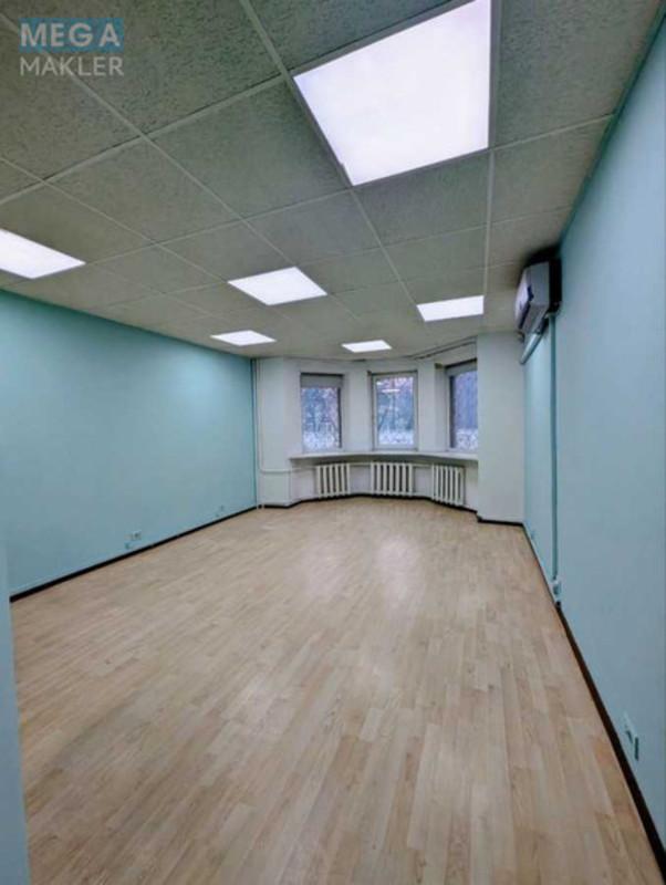 Оренда комерційної нерухомості, 62&nbsp;кв.м, под офис, <a class="location-link" href="/kiev/" title="Недвижимость Київ">Київ</a>, <a class="location-link" href="/kiev/podolskij/" title="Недвижимость Подільський район">Подільський р-н</a>, Межигірська вул., 43 (изображение 2)