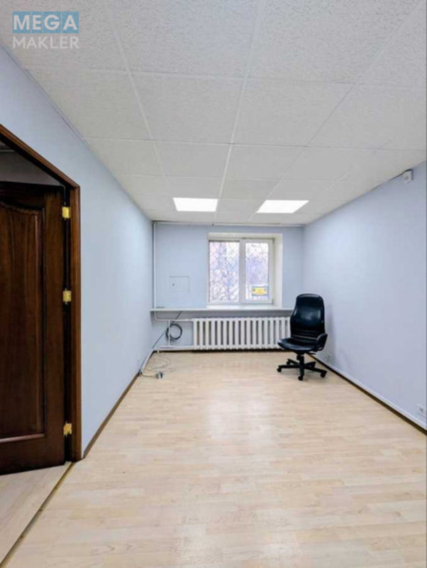 Оренда комерційної нерухомості, 62&nbsp;кв.м, под офис, <a class="location-link" href="/kiev/" title="Недвижимость Київ">Київ</a>, <a class="location-link" href="/kiev/podolskij/" title="Недвижимость Подільський район">Подільський р-н</a>, Межигірська вул., 43 (изображение 4)