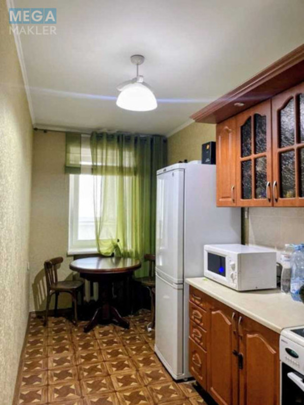 Оренда 1 кімнатної квартири, <a class="location-link" href="/odessa/" title="Недвижимость Одеса">Одеса</a>, <a class="location-link" href="/odessa/primorskij/" title="Недвижимость Приморський район">Приморський р-н</a>, Балковская, 35/1 (изображение 4)