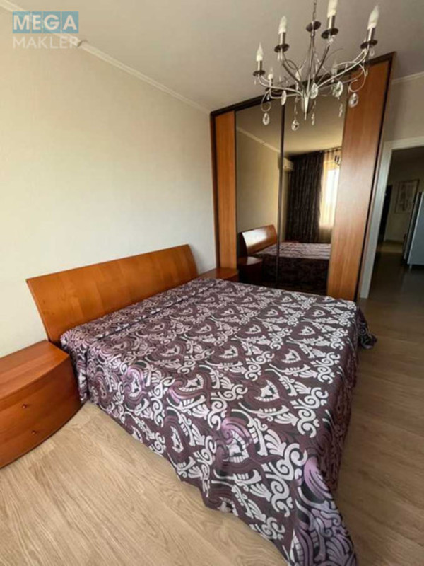 Продаж 3 кімнатної квартири (96/48/16), 2 пов. 22 пов. будинку, <a class="location-link" href="/kiev/" title="Недвижимость Київ">Київ</a>, <a class="location-link" href="/kiev/solomenskij/" title="Недвижимость Солом'янський район">Солом'янський р-н</a>, Амосова Николая ул., 4 (изображение 6)