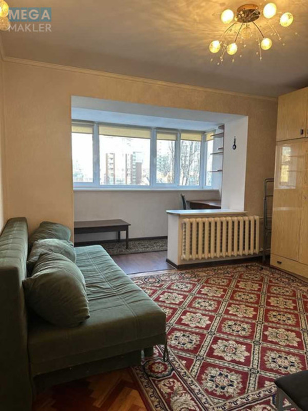 Оренда 2 кімнатної квартири, <a class="location-link" href="/kiev/" title="Недвижимость Київ">Київ</a>, <a class="location-link" href="/kiev/goloseevskij/" title="Недвижимость Голосіївський район">Голосіївський р-н</a>, Владимира Антоновича ул., 164 (изображение 3)